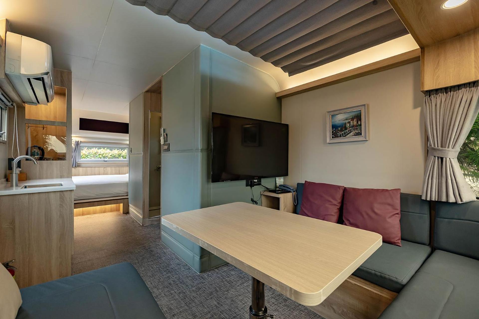 Tudor Dynasty Homestay Shoufeng Esterno foto